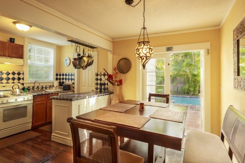 Quaint Villa in a Prime location in West Palm Beach, West Palm Beach Villa 1114