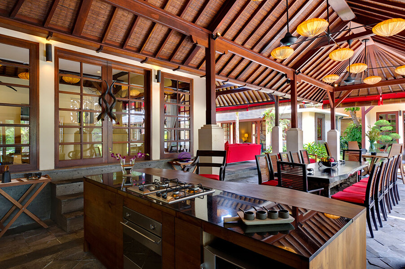 Escape to Bali Villa – Ubud’s Premier Sanctuary 1000