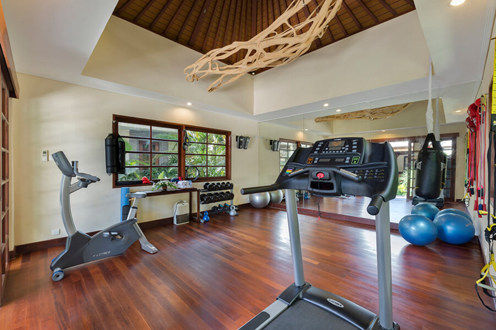 Escape to Bali Villa – Ubud’s Premier Sanctuary 1000