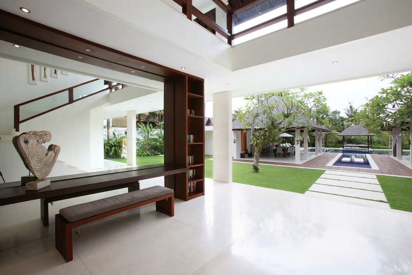 Escape to Your Dream Villa in Canggu’s Exclusive Oasis 1000