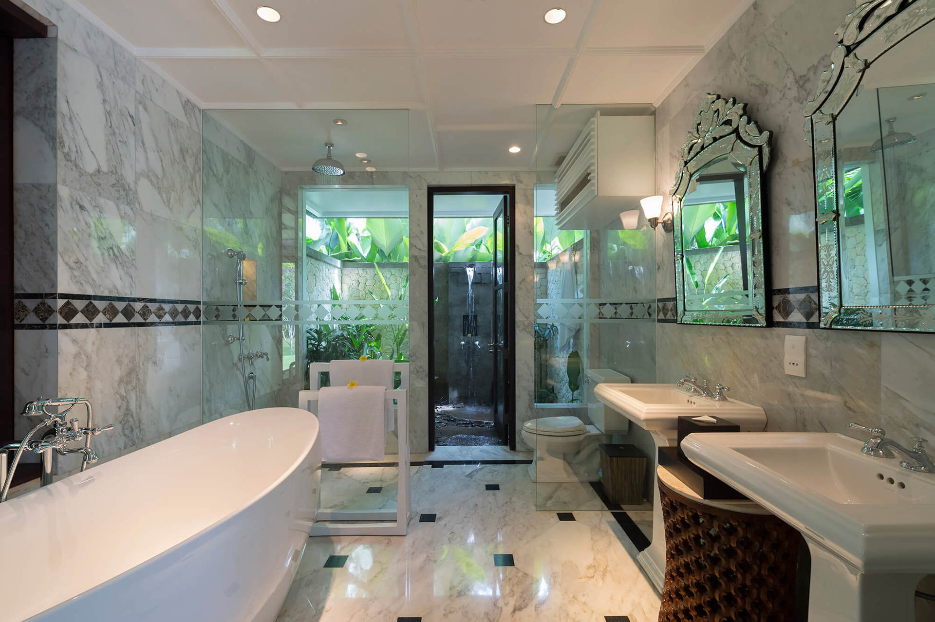 Elegant Estate with Private Pool - Bali Villa 1007