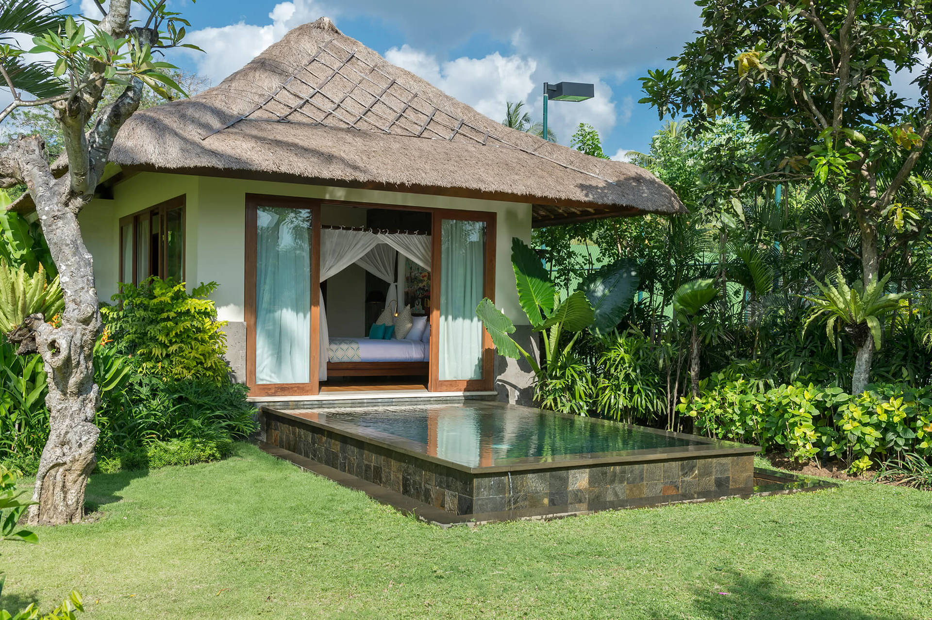 Elegant Estate with Private Pool - Bali Villa 1007