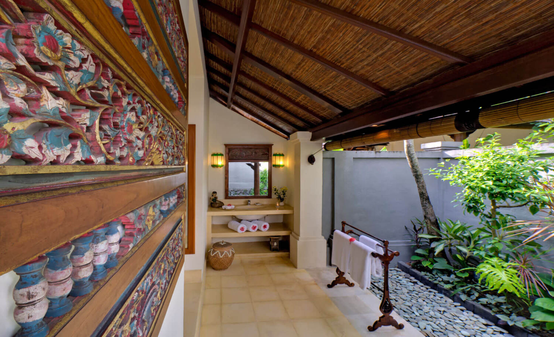 Exquisite 5-Star Luxury Retreat – Discover Bali Villa 1015