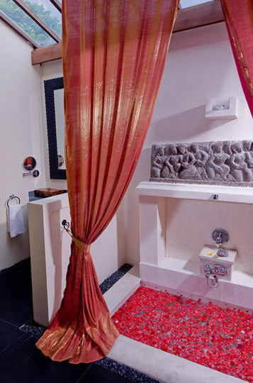 Seaside Serenity with Private Pool – Bali Villa 1016