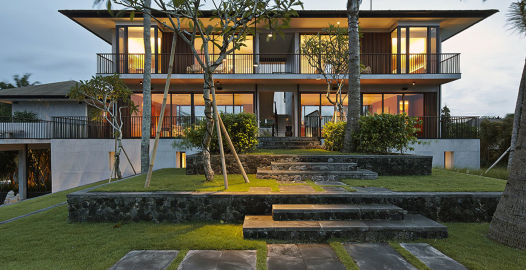 Oceanfront Luxury Escape – Bali Villa 1021, Canggu, Indonesia