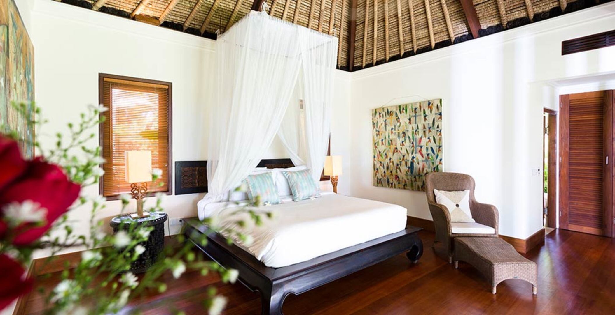 Bali Villa 1023: Ocean Bliss & Poolside Serenity