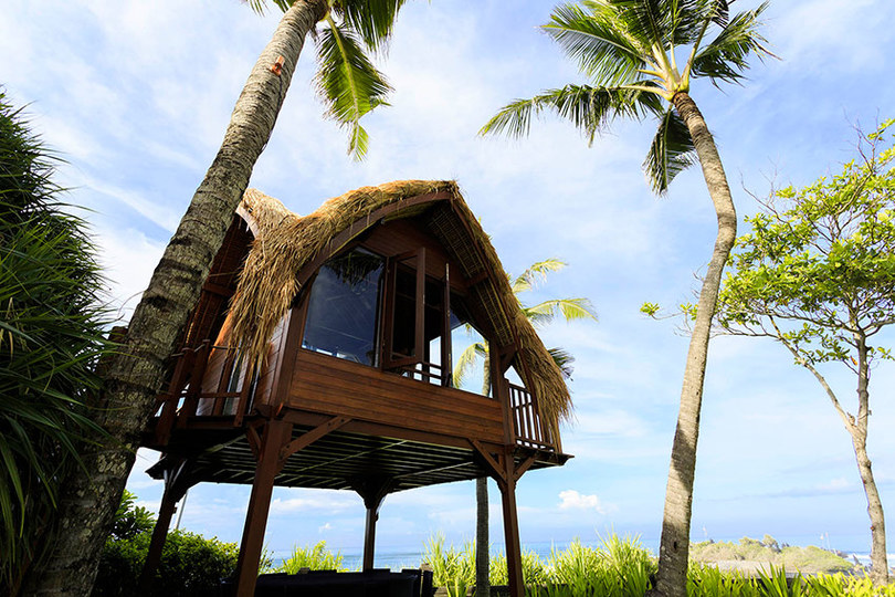 Bali Villa 1023: Ocean Bliss & Poolside Serenity
