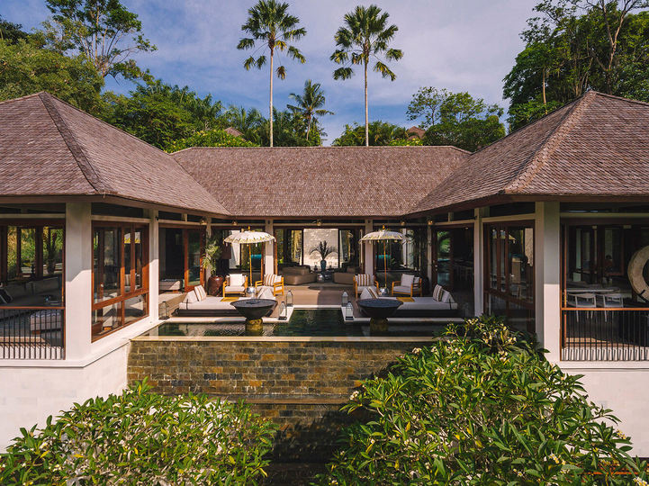 5 Star Villa in Bali, Minutes from the Beach, Bali Villa 1026