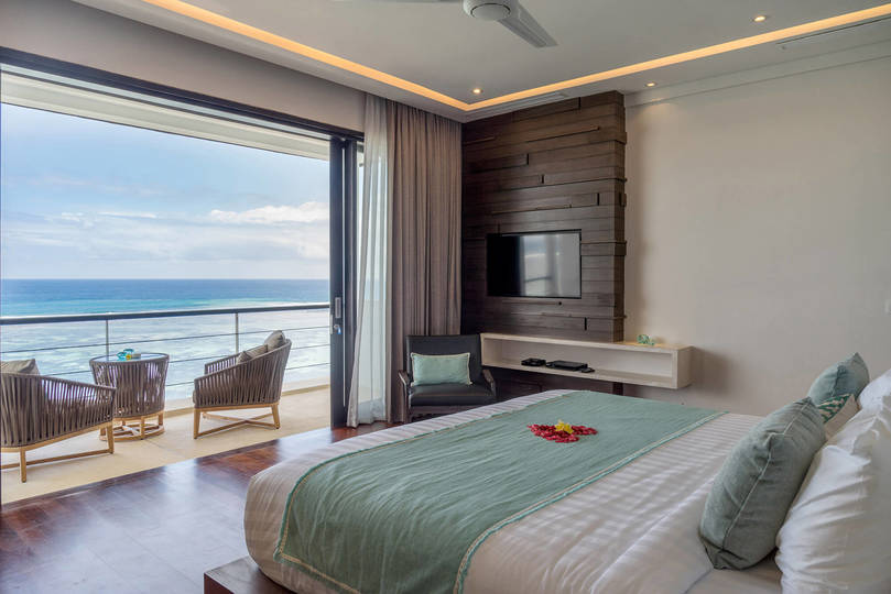 Ultimate 5-Star Hideaway with Ocean Views – Bali Villa 1027