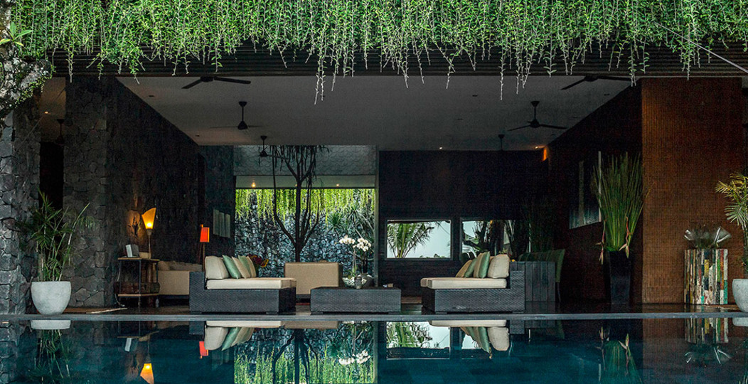 Luxury Villa Escape with Exceptional Staff – 1028