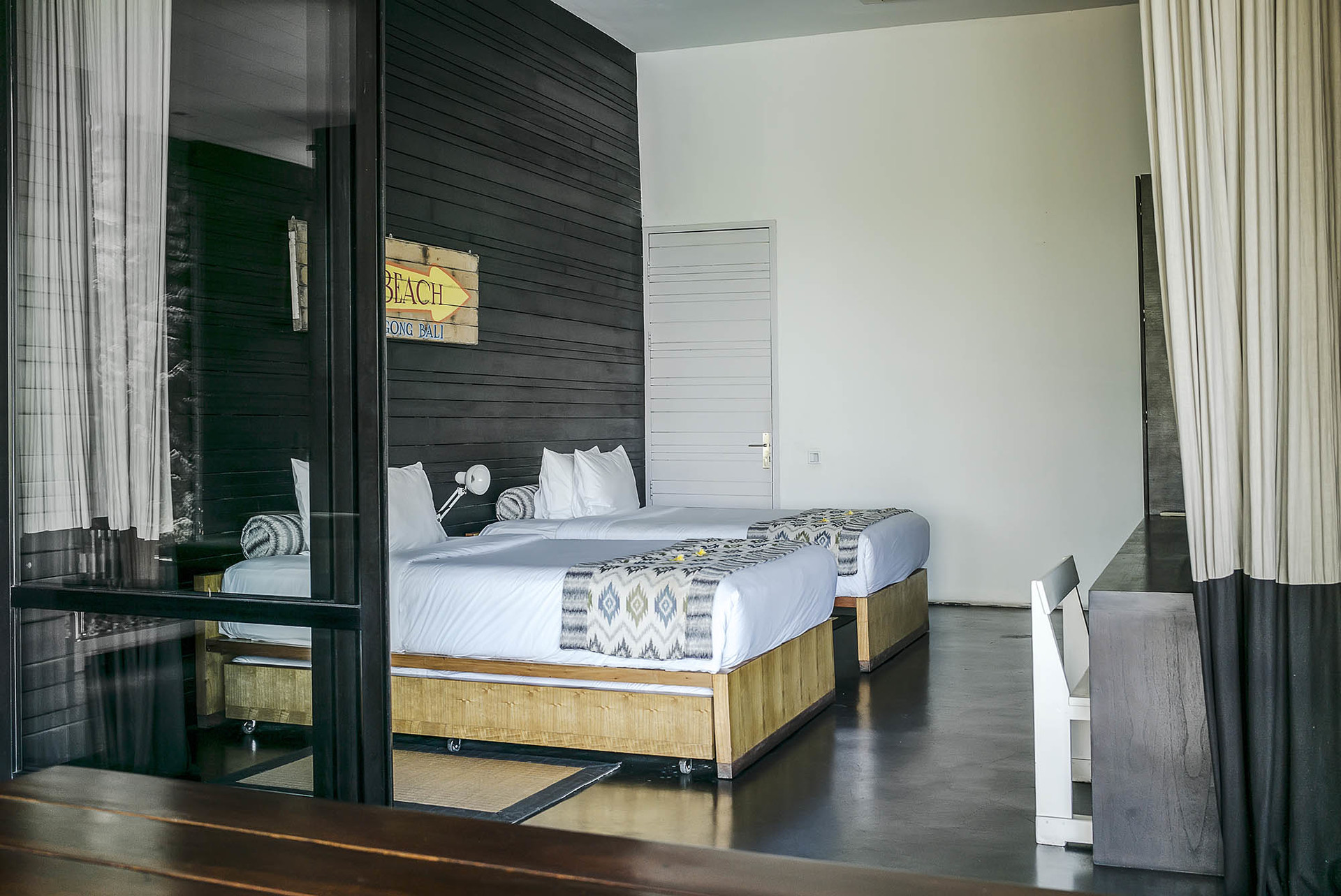 Luxury Villa Escape with Exceptional Staff – 1028