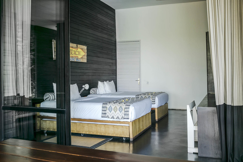 Luxury Villa Escape with Exceptional Staff – 1028