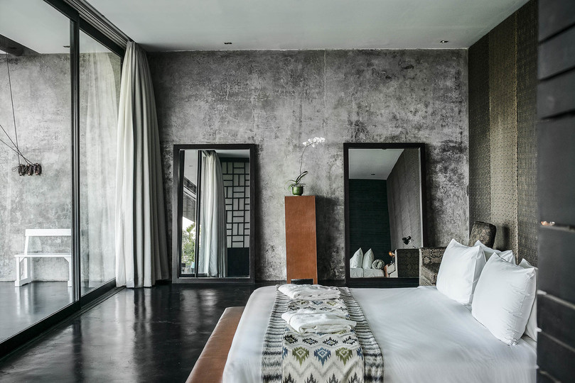 Luxury Villa Escape with Exceptional Staff – 1028