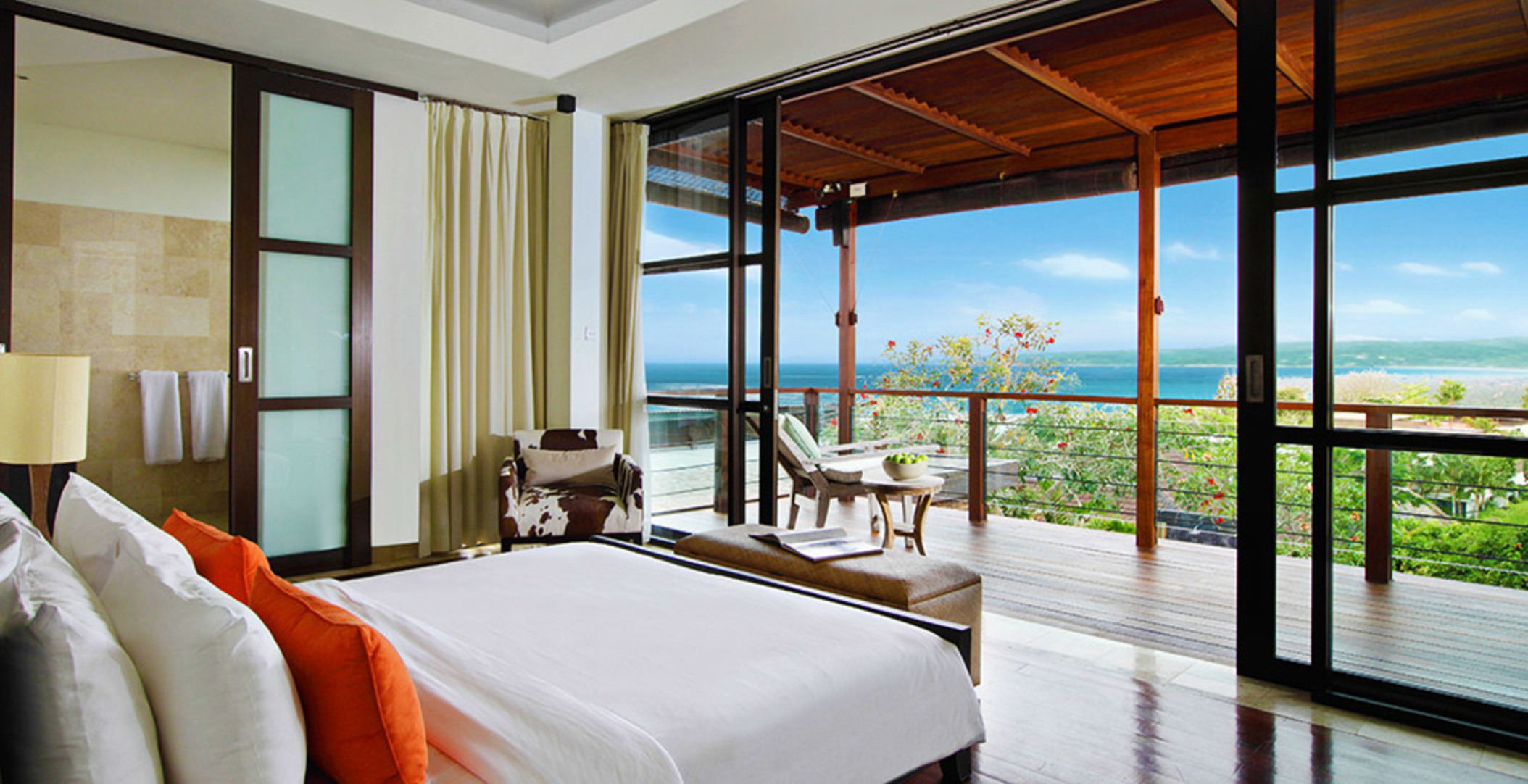 Elegant Cliffside Villa with Breathtaking Views – Bali Villa 1031
