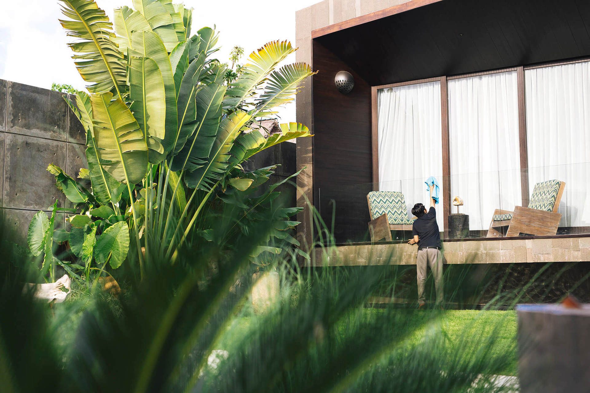 Modern Oasis by the Sea – Bali Villa 1032