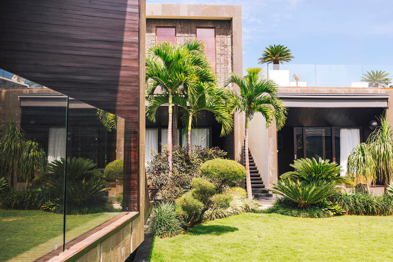 Modern Oasis by the Sea – Bali Villa 1032