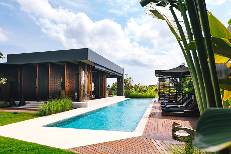 Modern Oasis by the Sea – Bali Villa 1032