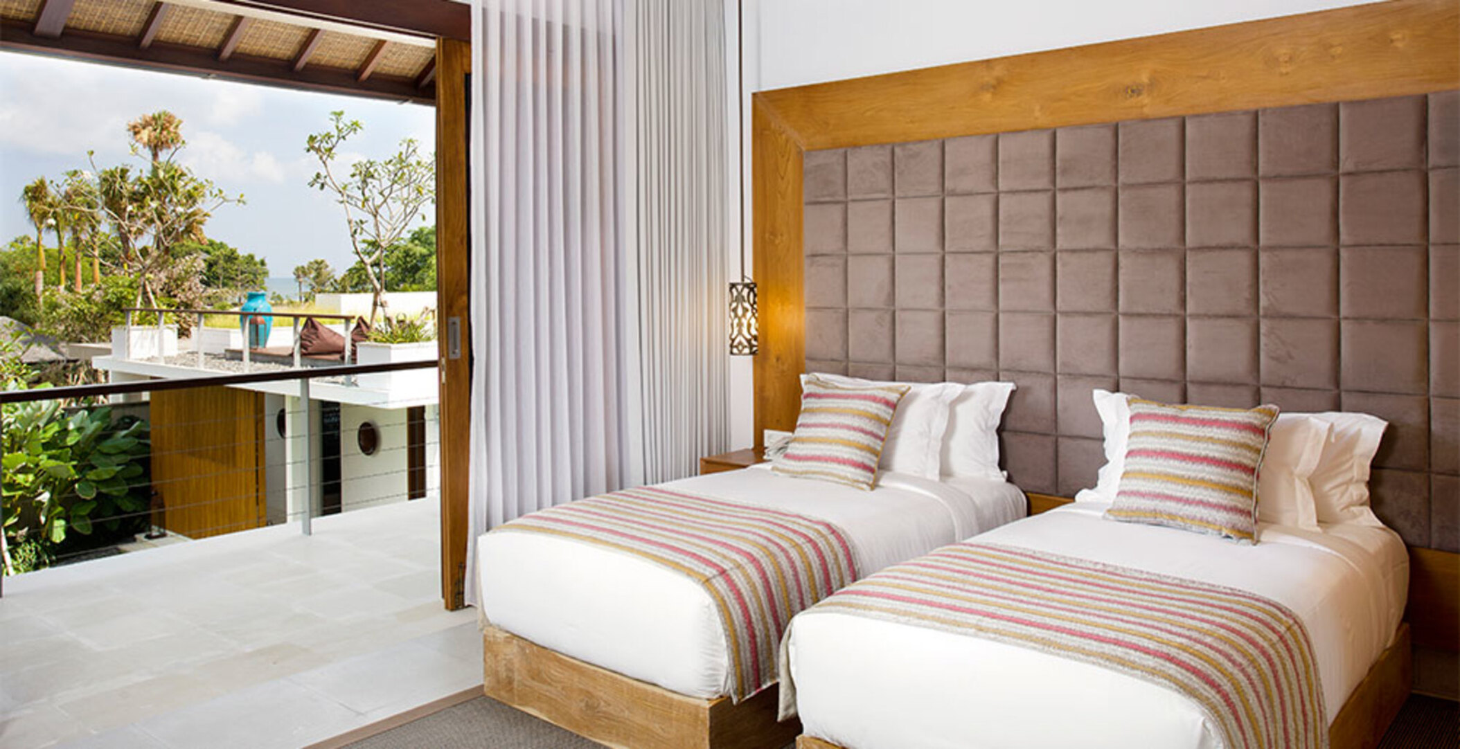 Where Luxury Meets the Beach – Bali Villa 1036