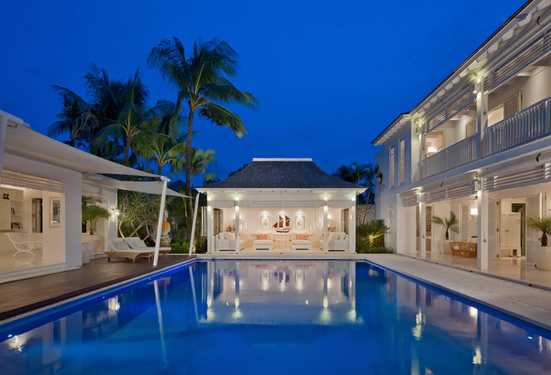 Rent a Luxury Villa in Bali Close to the Beach, Bali Villa 1037