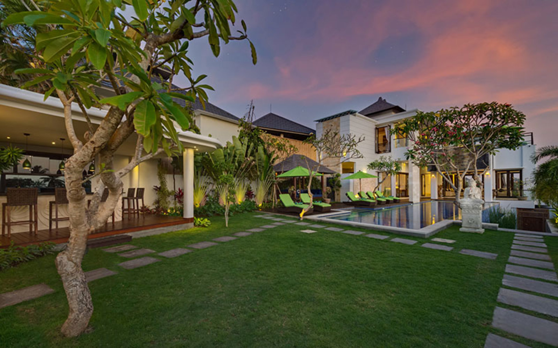 Luxury Ocean-View Retreat in Canggu – Bali Villa 1038