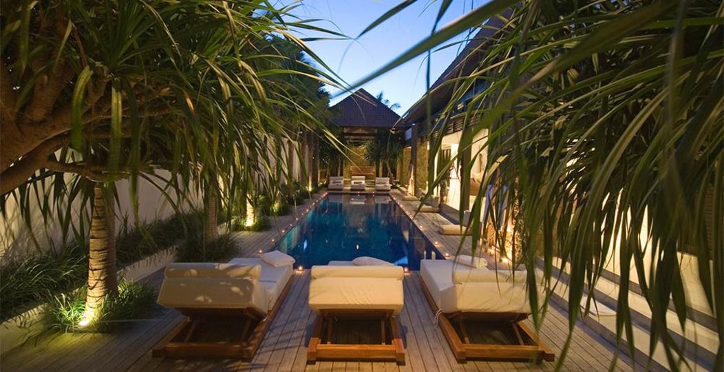 Luxury 5-Star Villa Steps from Echo Beach, Bali 1040