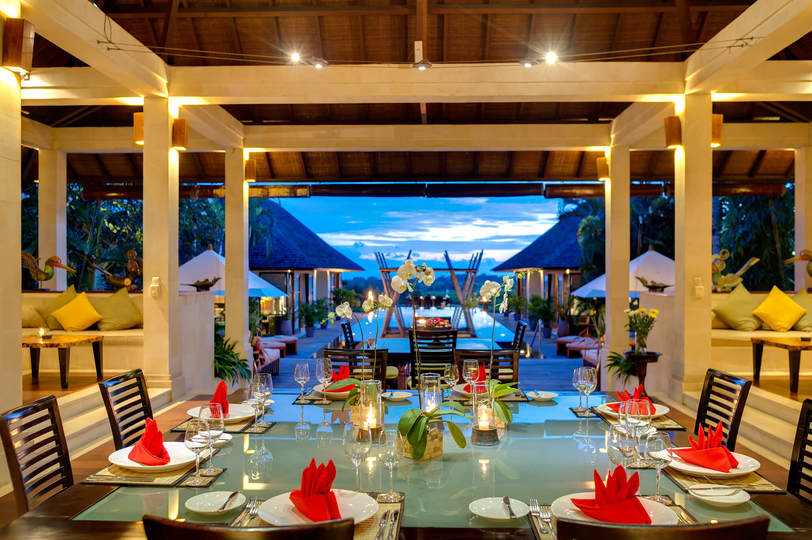 Elegance in Every Sunset – Bali Villa 1047