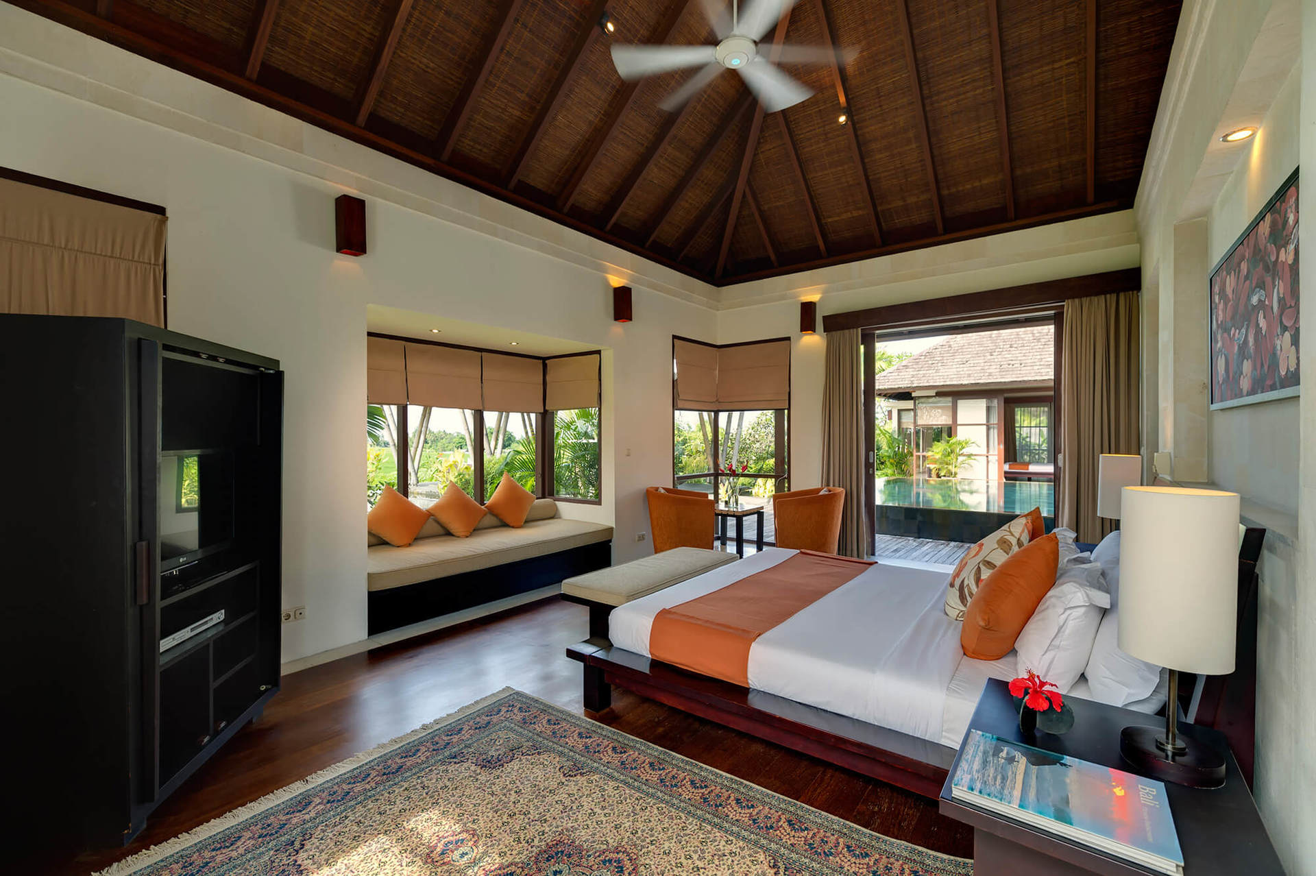 Elegance in Every Sunset – Bali Villa 1047