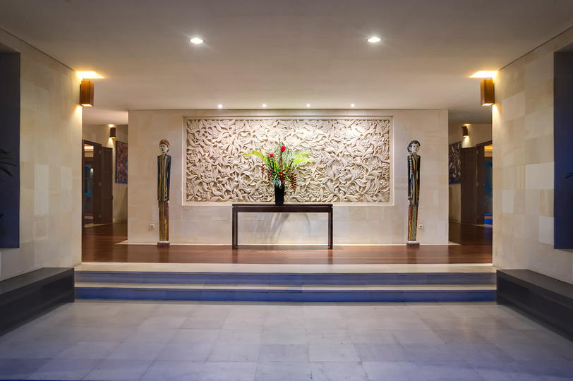 Elegance in Every Sunset – Bali Villa 1047