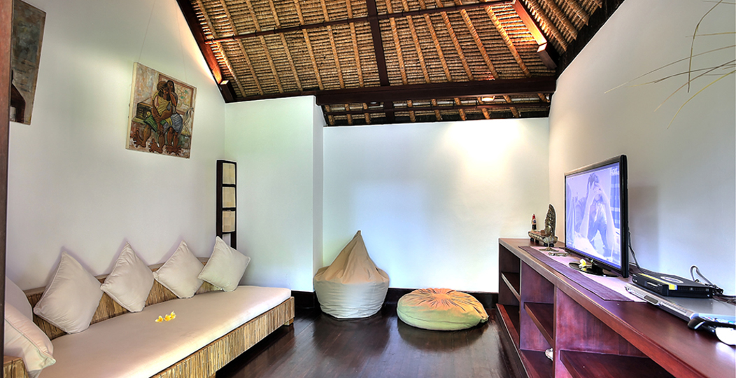 Luxury Hillside Retreat with Private Pool – Bali Villa 1049