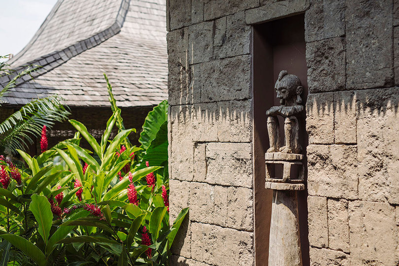 Seaside Luxury with Cultural Charm – Bali Villa 1054