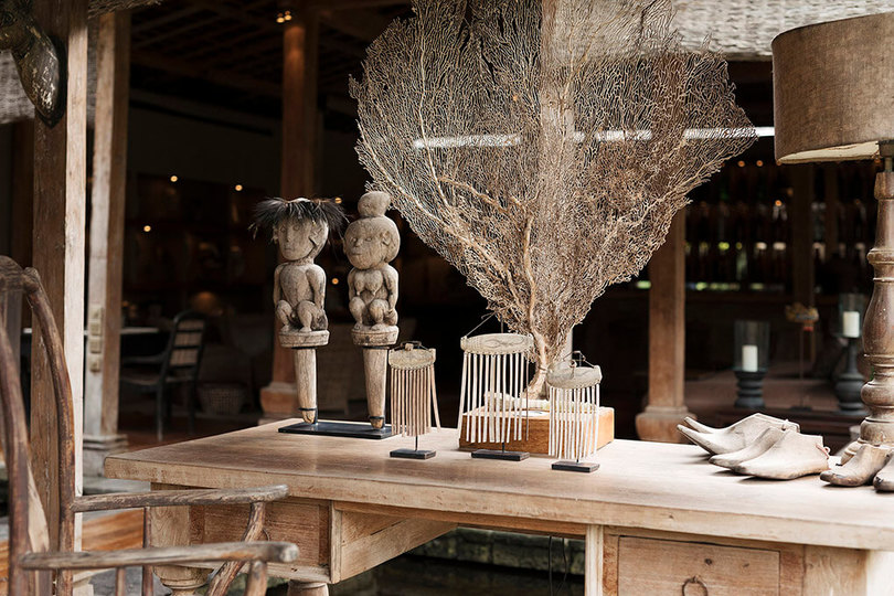 Seaside Luxury with Cultural Charm – Bali Villa 1054