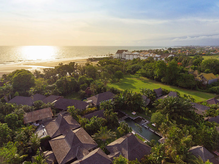 Seaside Luxury with Cultural Charm – Bali Villa 1054
