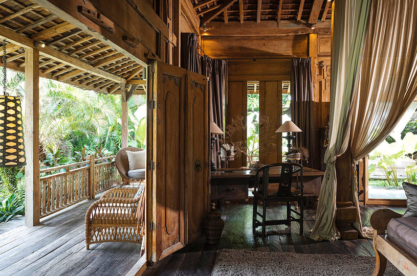 Seaside Luxury with Cultural Charm – Bali Villa 1054