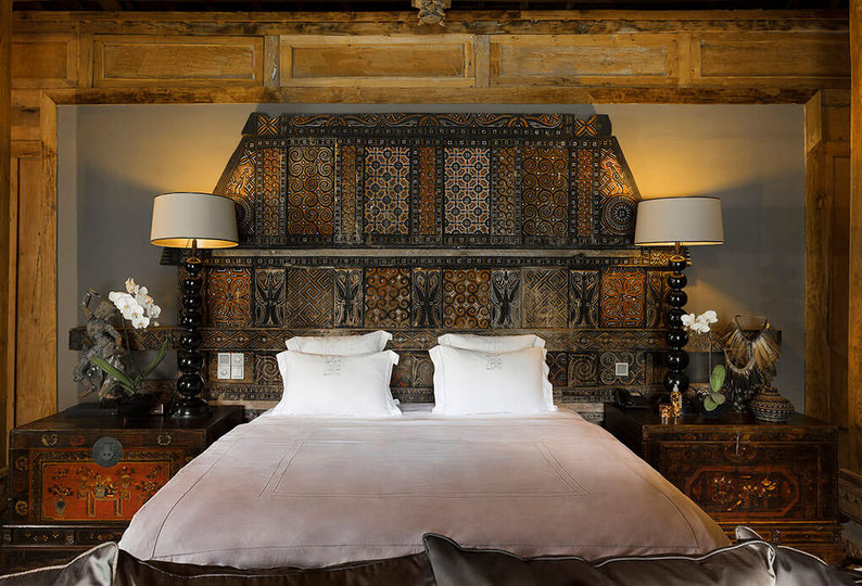Seaside Luxury with Cultural Charm – Bali Villa 1054