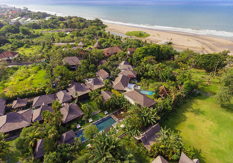 Seaside Luxury with Cultural Charm – Bali Villa 1054