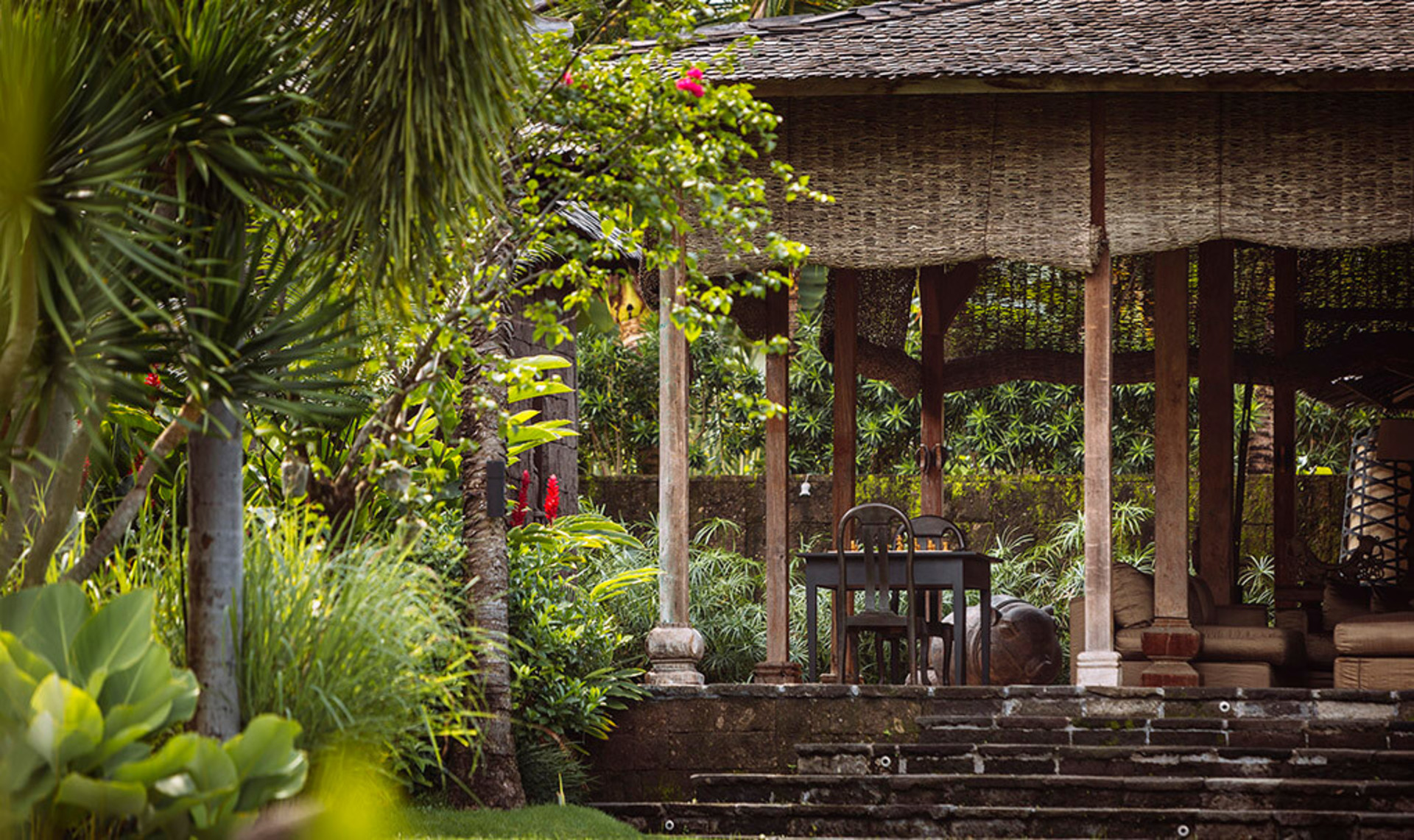 Seaside Luxury with Cultural Charm – Bali Villa 1054