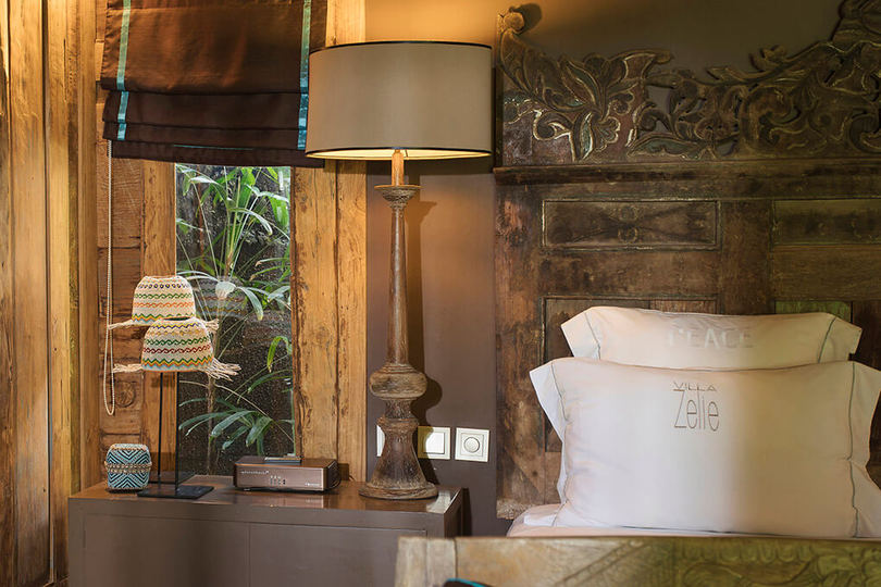 Seaside Luxury with Cultural Charm – Bali Villa 1054
