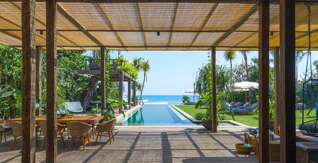 Glamorous Beachside Escape in Seminyak, Bali Villa 1055