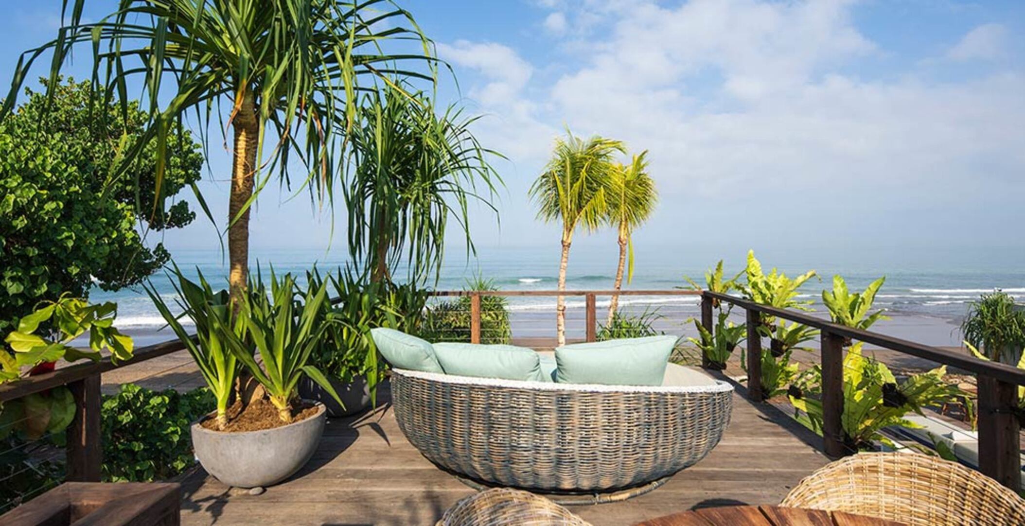 Glamorous Beachside Escape in Seminyak, Bali Villa 1055