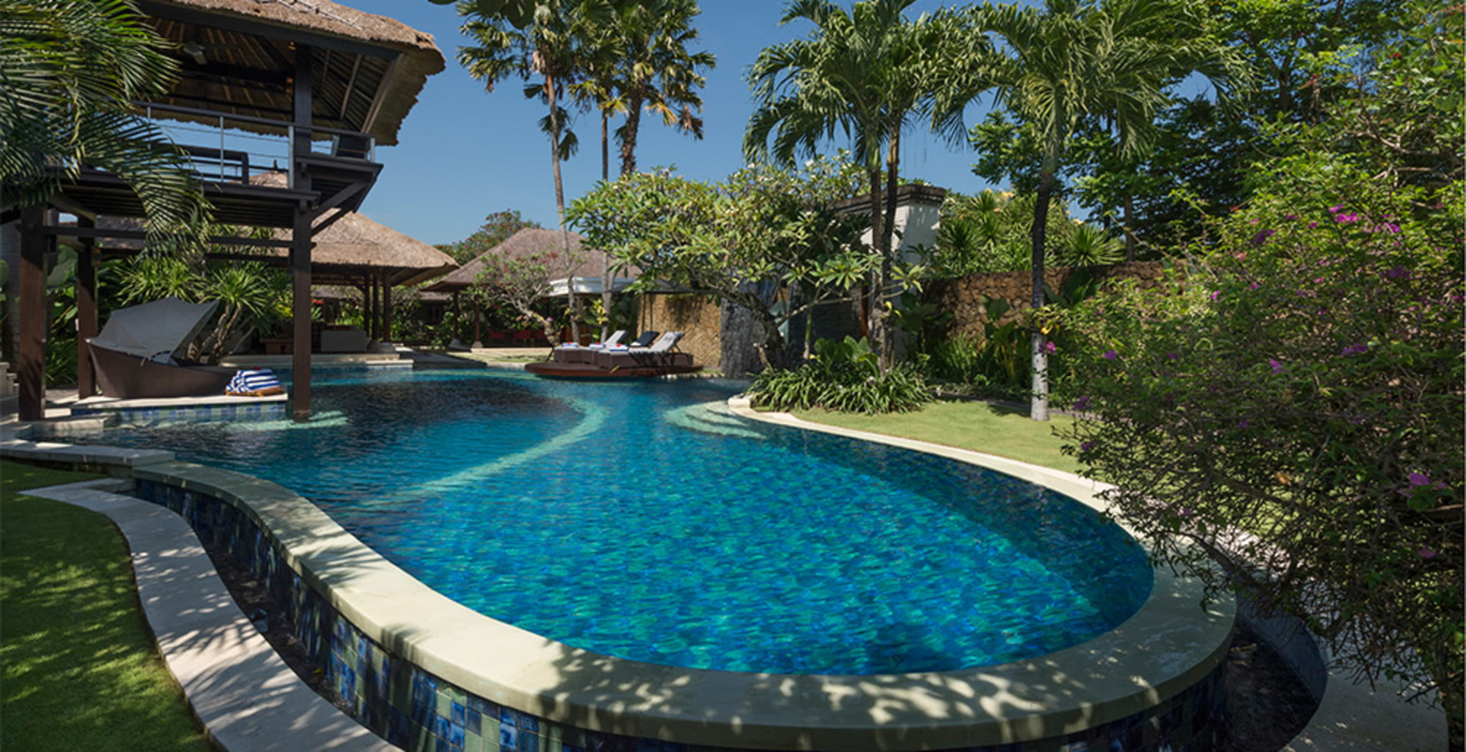 Luxury Tropical Villa with Private Pool, Bali Villa 1057