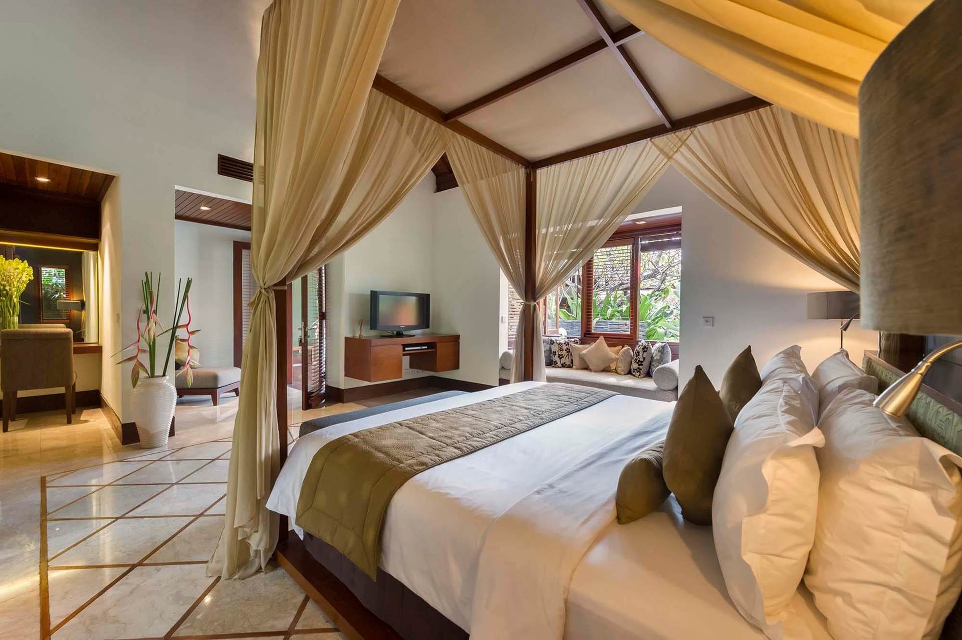 Luxury Tropical Villa with Private Pool, Bali Villa 1057