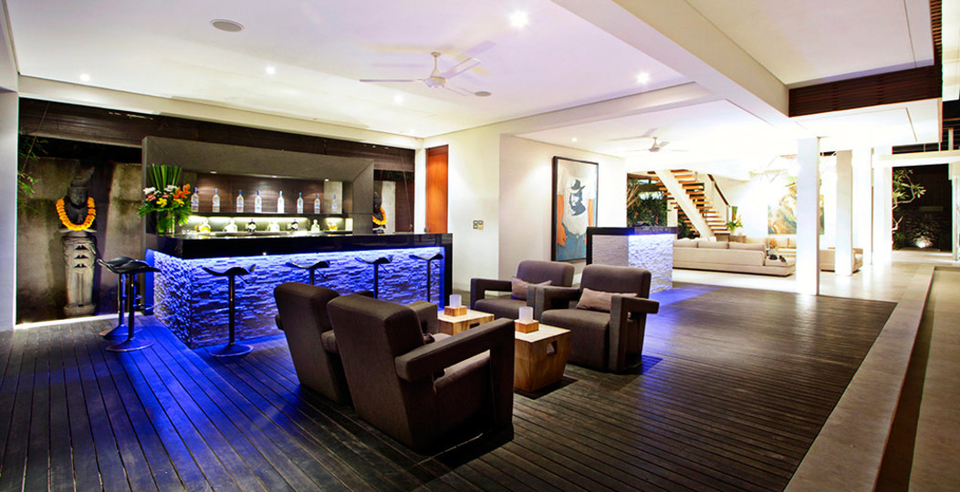 Exclusive Luxury Villa with Pool & Entertainment – Bali Villa 1059