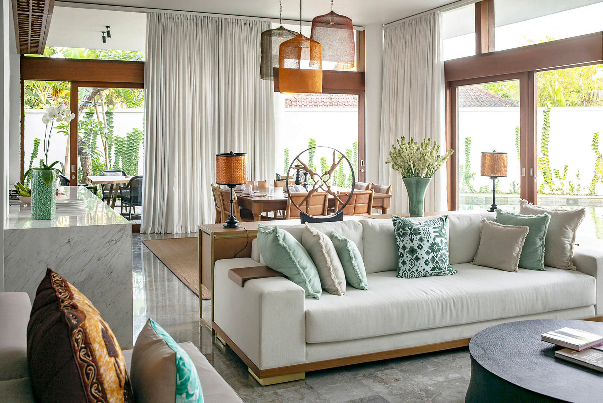 Stylish Beachside Villa with Pool & Stunning Views – Bali Villa 1068