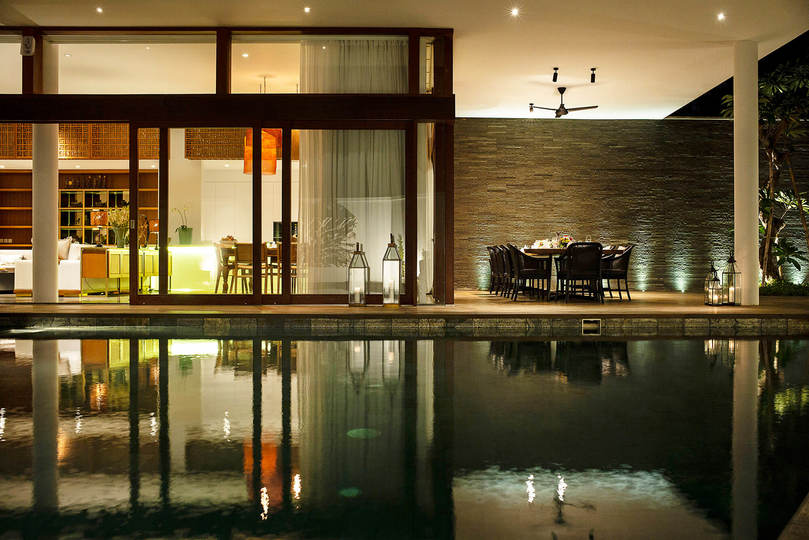 Stylish Beachside Villa with Pool & Stunning Views – Bali Villa 1068