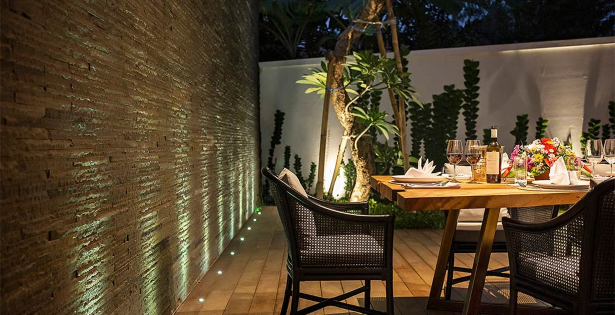 Stylish Beachside Villa with Pool & Stunning Views – Bali Villa 1068