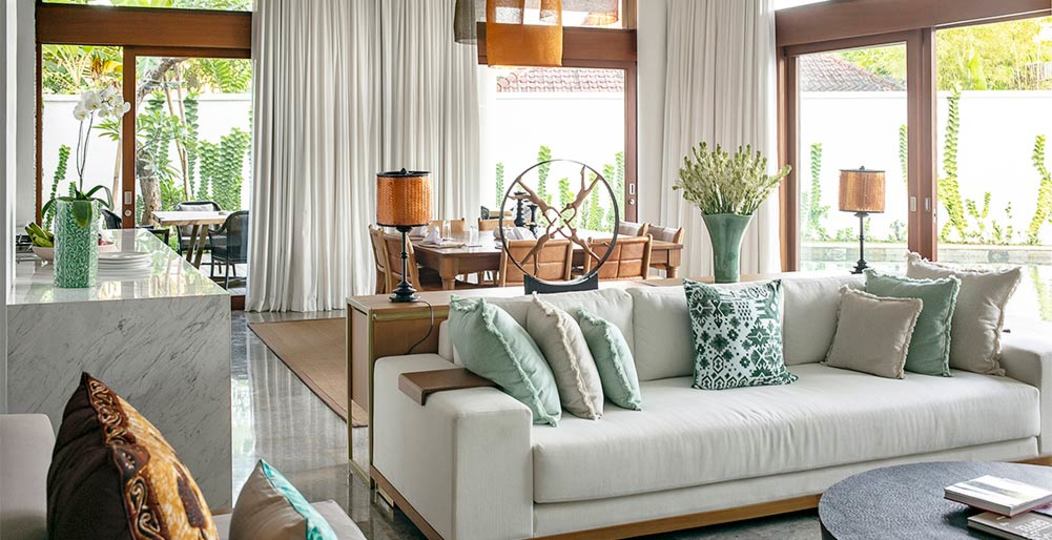 Stylish Beachside Villa with Pool & Stunning Views – Bali Villa 1068