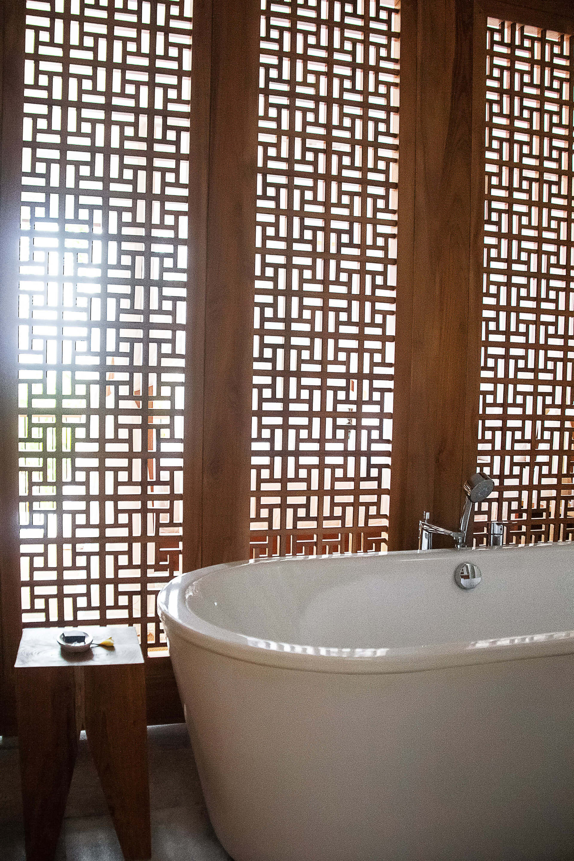 Stylish Beachside Villa with Pool & Stunning Views – Bali Villa 1068