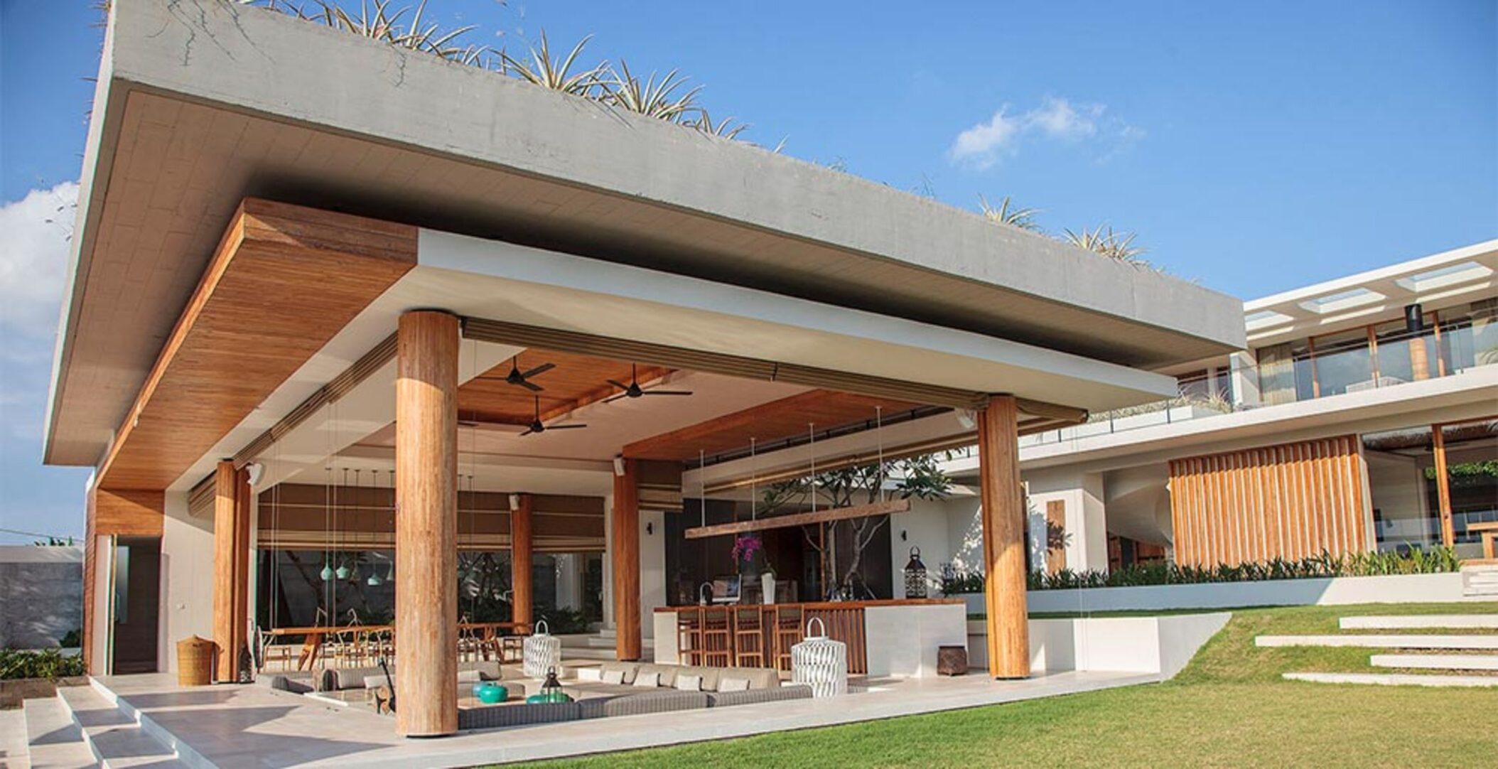 Where Tranquility Meets Luxury – Bali Villa 1071