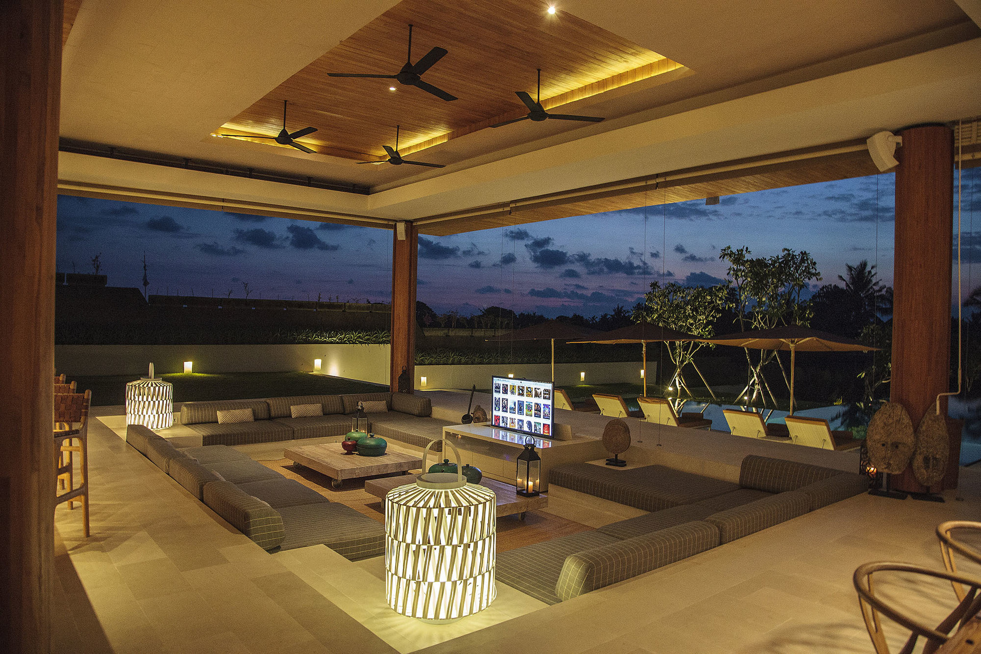 Where Tranquility Meets Luxury – Bali Villa 1071