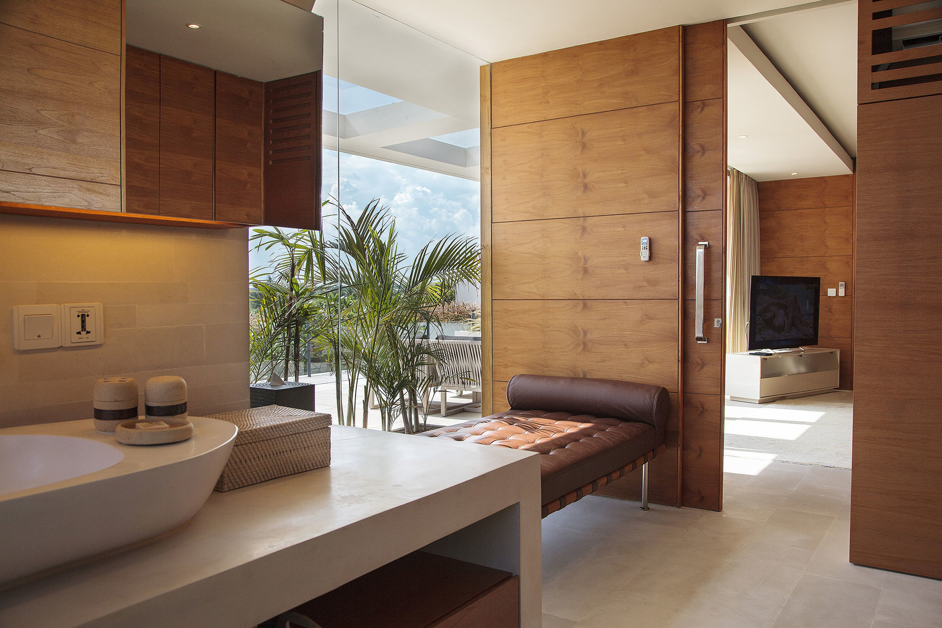 Where Tranquility Meets Luxury – Bali Villa 1071